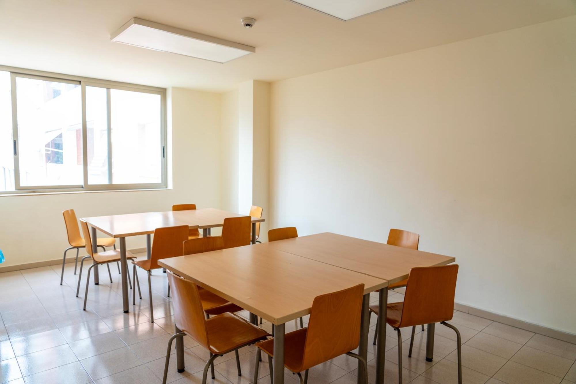 Apartaments Turistics Residencia Vila Nova Виланова-и-ла-Желтру Экстерьер фото