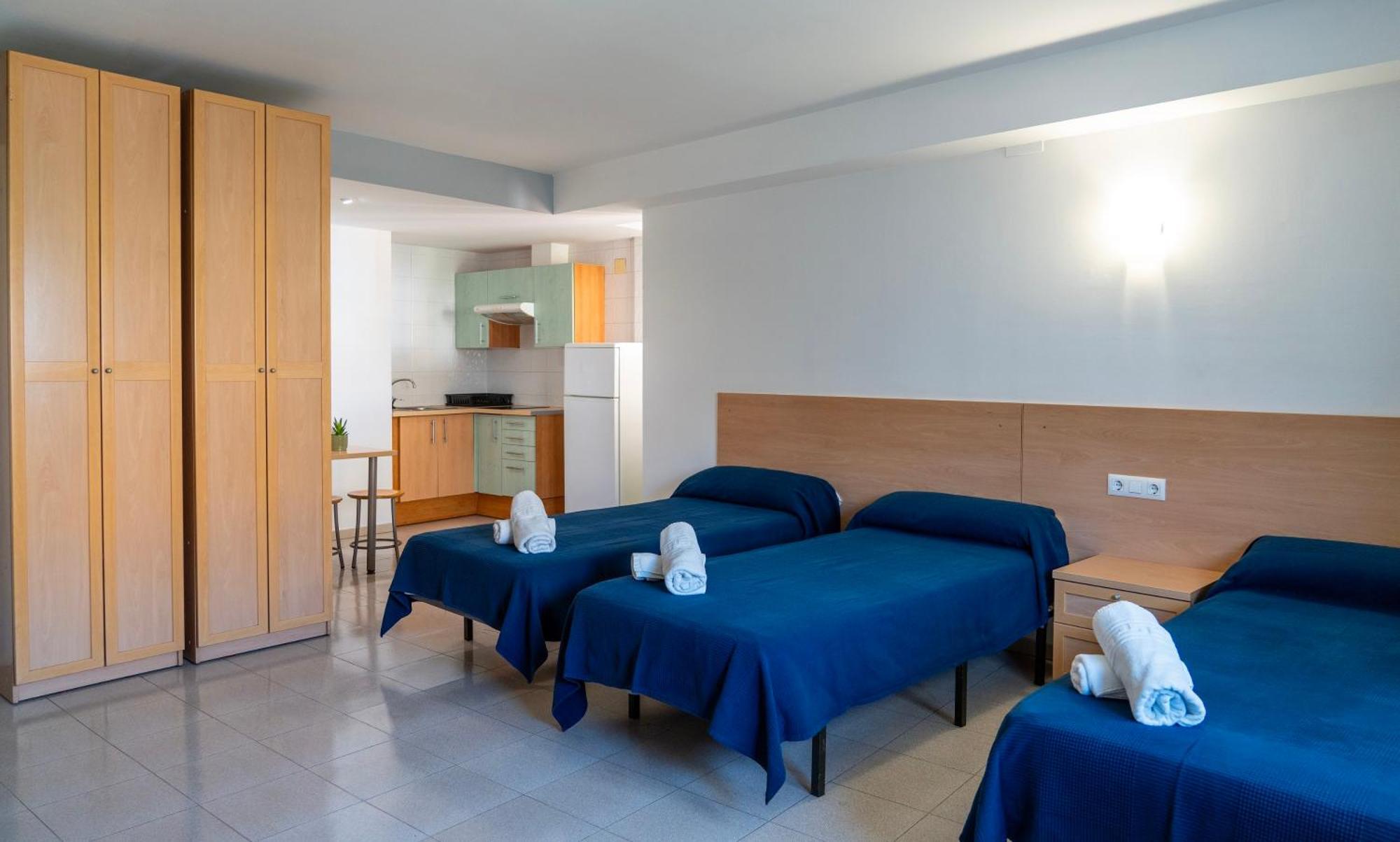 Apartaments Turistics Residencia Vila Nova Виланова-и-ла-Желтру Экстерьер фото