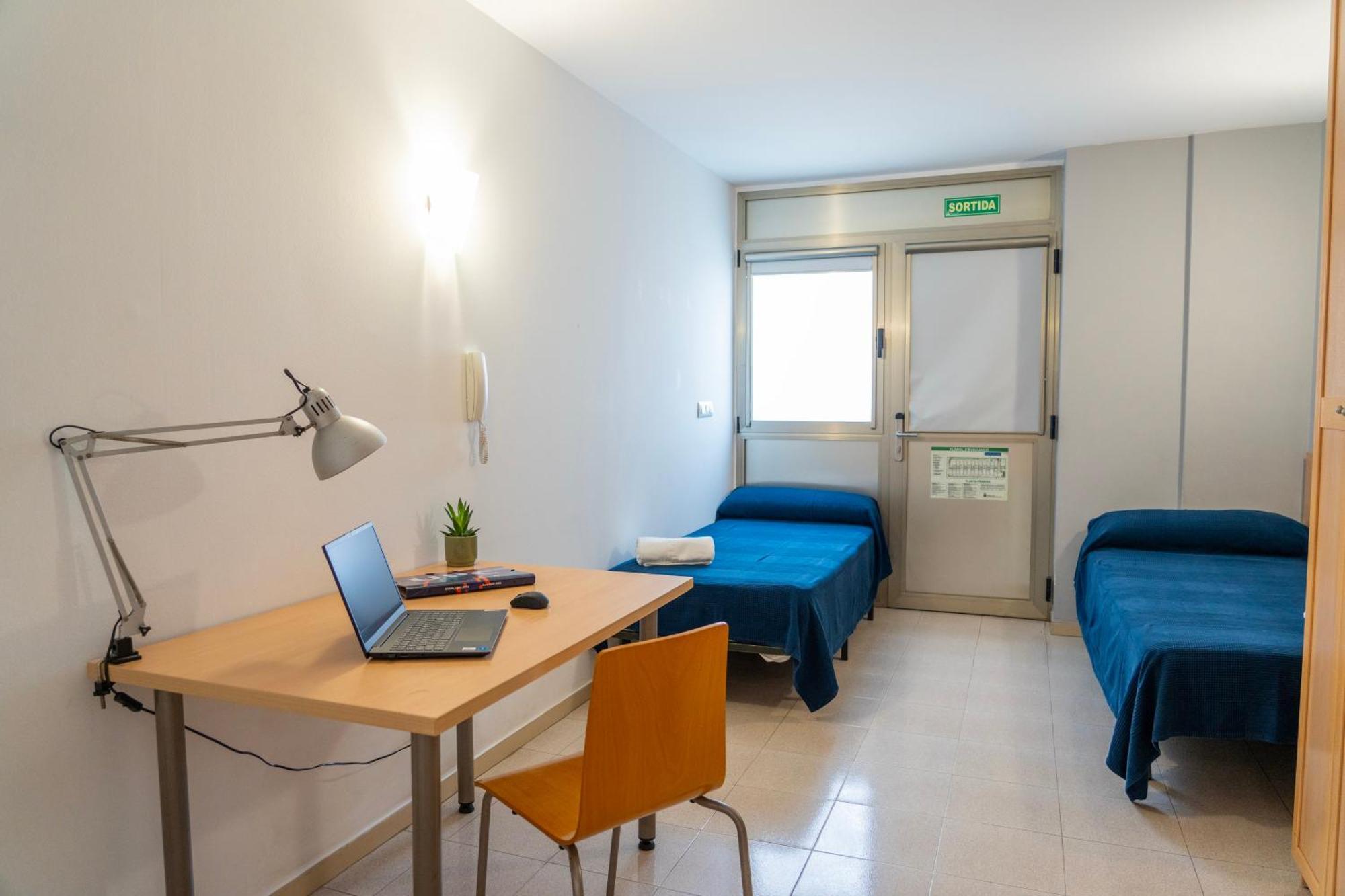 Apartaments Turistics Residencia Vila Nova Виланова-и-ла-Желтру Экстерьер фото
