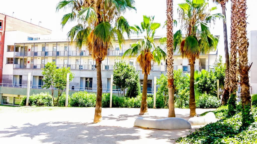 Apartaments Turistics Residencia Vila Nova Виланова-и-ла-Желтру Экстерьер фото